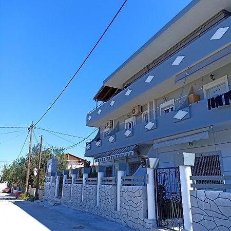 Seven Seas Apartments 阿特米达 外观 照片