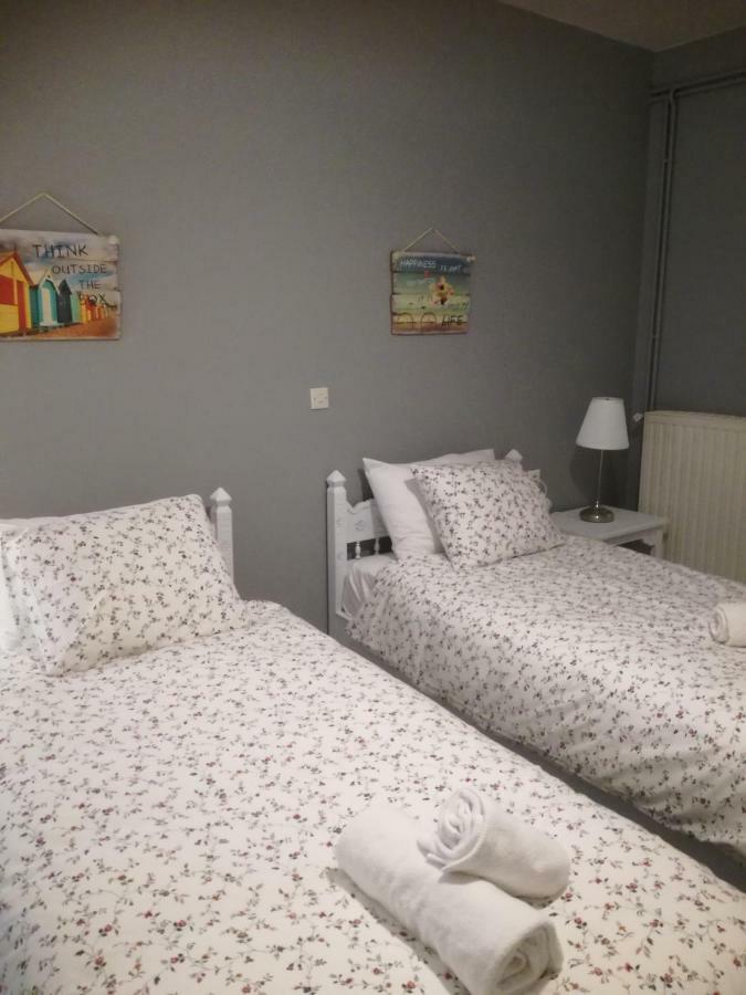 Seven Seas Apartments 阿特米达 外观 照片